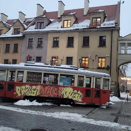 Nina Daire Jelenia Gora