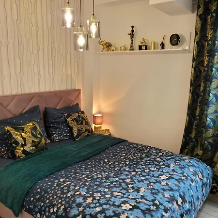 Nina Apartment *